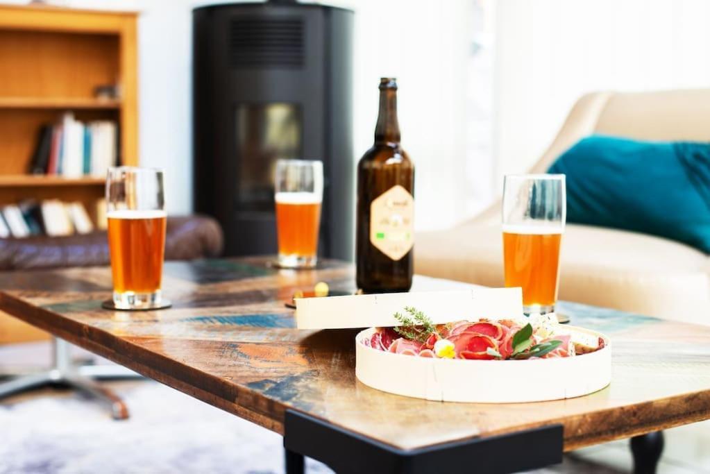 La Coquette ! Maison Au Coeur De La Bresse Avec Veranda Barbecue Garage Baby-Foot Et Barre De Son מראה חיצוני תמונה